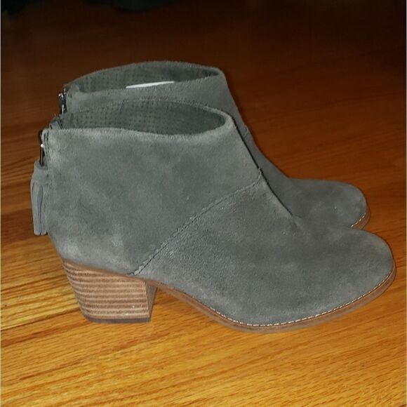 Toms green gray booties - Picture 1 of 8